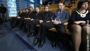 Янукович сегодня вновь созывает "теневой" Кабмин