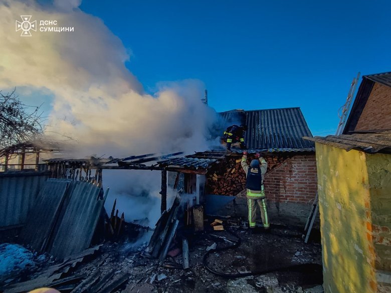 Обстрелы Сумщины: спасатели ликвидировали пожары в Сумах и Белополье