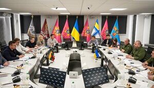 Литва та Україна обговорили промислову співпрацю щодо технологій розмінування та морських безпілотників. ФОТО