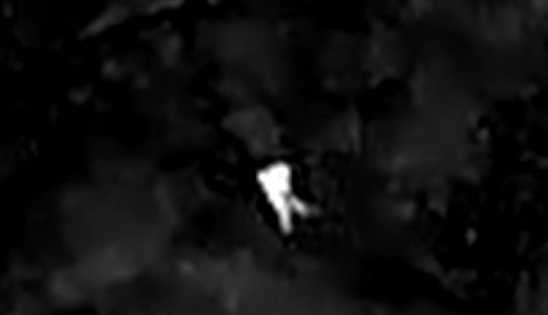 Тіло окупанта відкинуло на кілька десятків метрів убік внаслідок влучання скидом з дрона 33-ї ОМБр. ВIДЕО