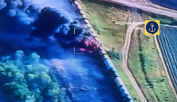 11 цистерн с российским топливом горят под оккупированным Токмаком, - Андрющенко. ФОТО
