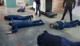 Митників-хабарників, які за зміну незаконно отримували до $ 4 тис., викрили в аеропорту Херсона, - СБУ. ВІДЕО+ФОТОрепортаж