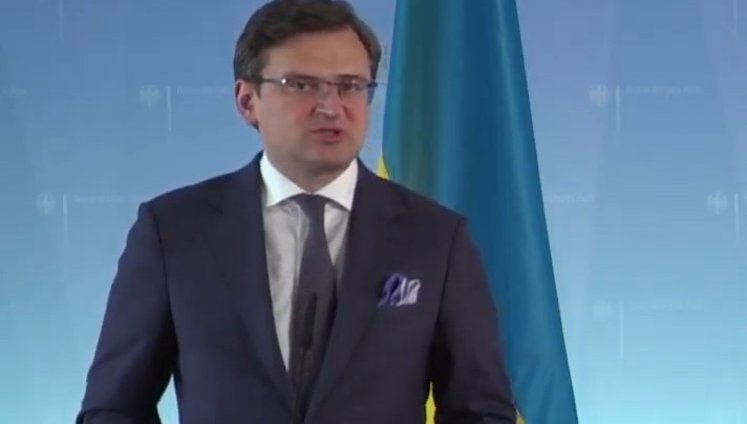 Про жодні поступки Угорщині не йдеться. Проблеми в наших відносинах можуть бути вирішені на рівні Орбана та Зеленського, - Кулеба. ВIДЕО