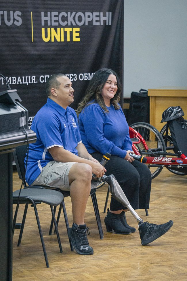 Тепер я вболіватиму не лише за збірну США, а і за команду України, - як американські фахівці готували українських ветеранів до Ігор Нескорених 03