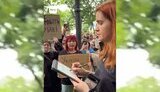 Безуглу виганяють з акції протесту