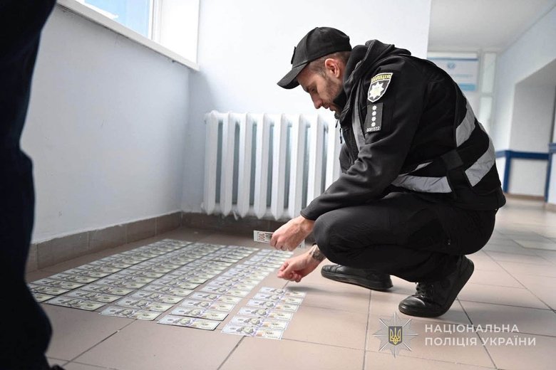 У Запоріжжі медиків підозрюють у схемі оформлення фіктивної інвалідності за 11 500 доларів