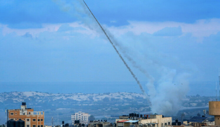 ХАМАС нанес массированный ракетный удар по Израилю, боевики Сектора Газа пытаются проникнуть в южное поселение. ВИДЕО+ФОТОрепортаж