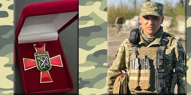 Депутат Дніпропетровської облради, капітан ЗСУ Хазан отримав найвищу нагороду командування ООС на Донбасі 01