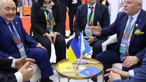 Товарооборот между Украиной и Китаем вырос на 21% (обновлено)