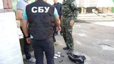 Задержан сотрудник черниговского СИЗО, поставлявший наркотики заключенным, - СБУ. ФОТОрепортаж
