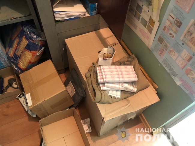 Озброєний ломакою чоловік пограбував відділення пошти в Харкові 02