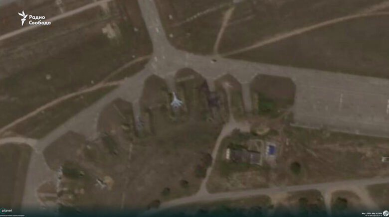 Супутникові фото наслідків ударів по аеродрому Бельбек