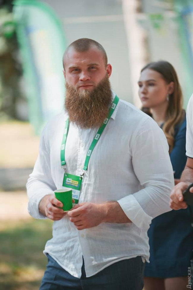 Знаю, что это хороший специалист, - депутат от СН не смог назвать фамилию премьера 05