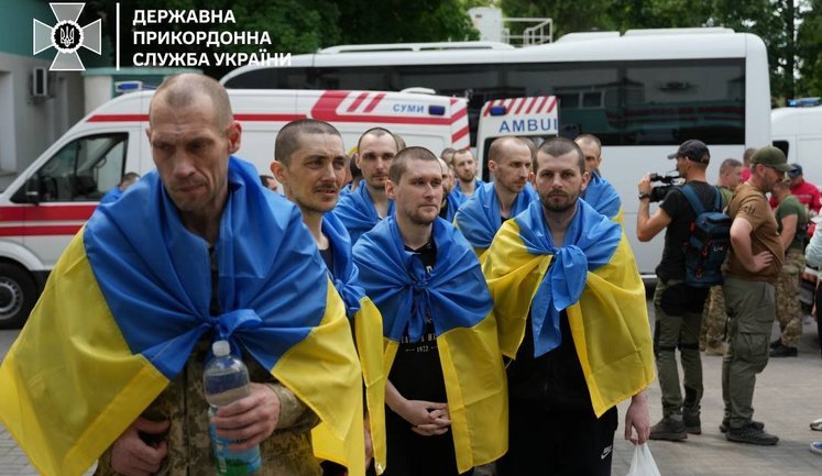 Створено Центри реінтеграції звільнених з полону військових, - Міноборони