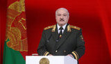 Лукашенко заявил, что по Беларуси ударили ракетой, но вступать в войну он не собирается: "Что мы можем там добавить России?"