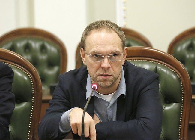 Місцеві вибори: хто вразив, кого вважати переможцями, а кого - невдахами? 03