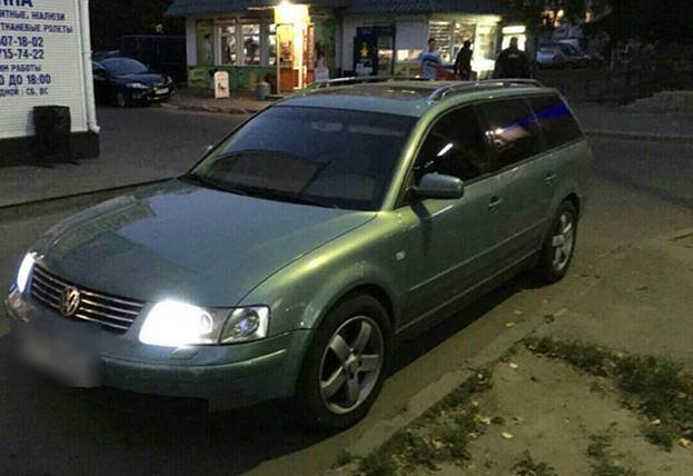 Затримано викрадачів нерозмитнених автомобілів з іноземними номерами 02