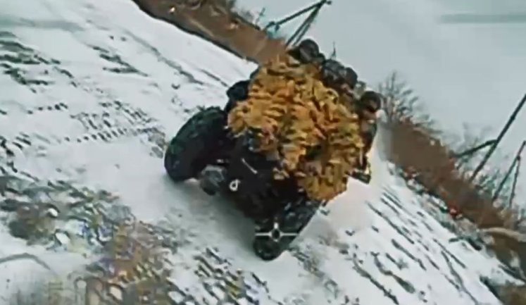 Штурм на квадроциклах під снігопадом: пілоти SIGNUM зірвали атаку окупантів на Лиманському напрямку. ВIДЕО