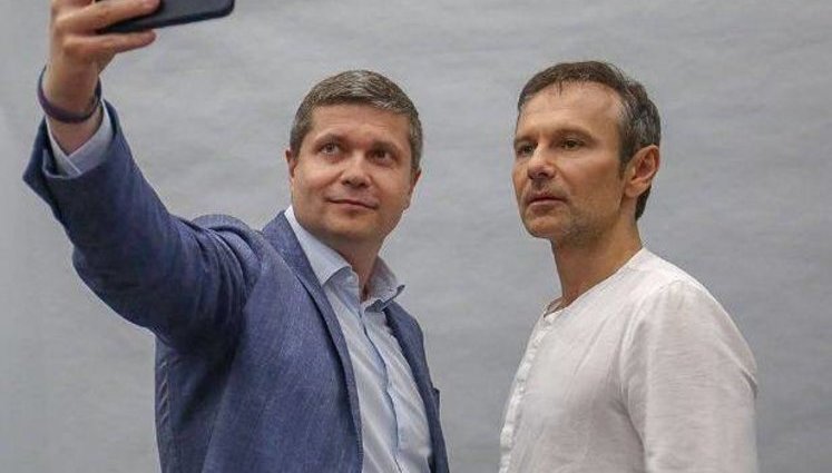 Журналист обвинил нардепа Ризаненко в признании юрисдикции РФ в оккупированном Крыму, тот отрицает обвинение. ДОКУМЕНТ