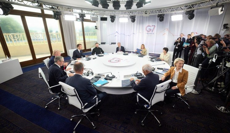 Лидеры G7 договорились на саммите усилить санкции против энергосектора РФ, — FT