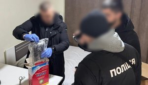На Закарпатті перед судом постануть люди, які причетні до контрабанди кокаїну з країн ЄС. ФОТОрепортаж