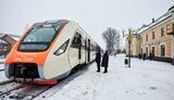 уз,укрзалізниця,потяг,поїзд
