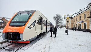 уз,укрзалізниця,потяг,поїзд