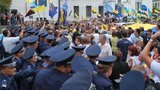 БЮТ: "Власть имущим уже не долго осталось жировать за счет народа"