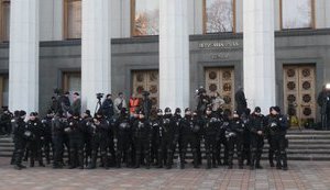 Правоохранители усилили меры безопасности в правительственном квартале, - Нацполиция