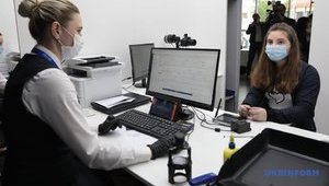 Кабмин не будет продлевать запрет на въезд для иностранцев, – СМИ (обновлено)