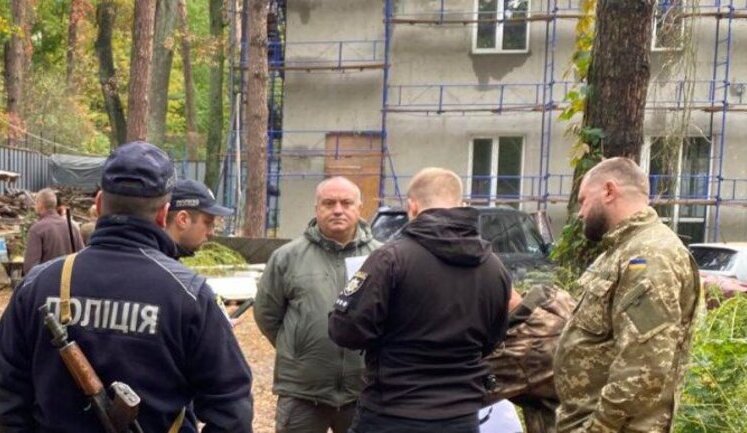 Юристы жены Медведчука пытаются вернуть имущество в Пуще-Водице, - СМИ. ФОТО