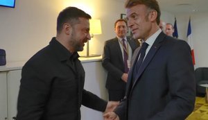 Zelenskyy and Macron coordinate positions ahead of "Coalition of Willing" meeting. VIDEO