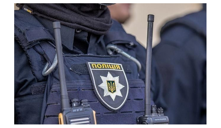 Памятник героям-добровольцам осквернили в Луганской области, подозреваемые задержаны, - Нацполиция