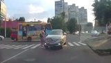 В Одесі жінка-водій збила пішохода на "зебрі". ВIДЕО реєстратора