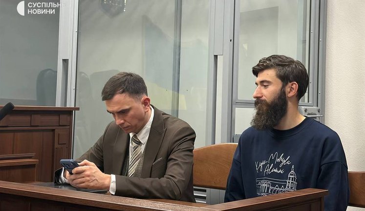 Протесты на Теремках: суд поместил ветерана Дмитришина под ночной домашний арест
