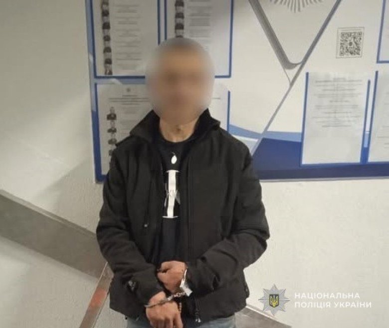 У Львові чоловік взяв у заручниці дитину