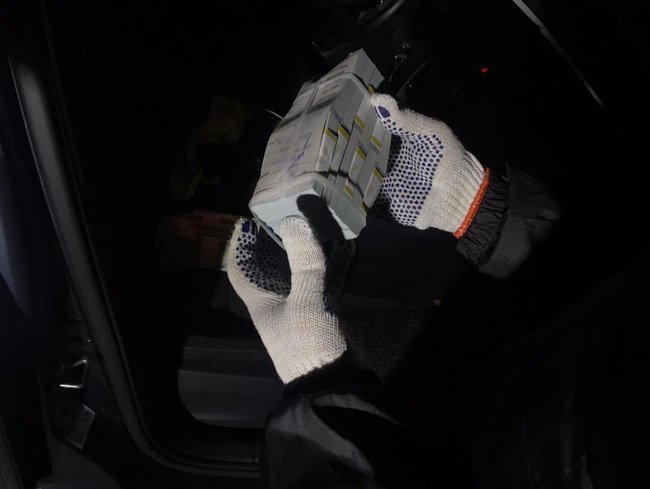 Директор лесхоза в Харьковской области, задержан при попытке дать взятку $100 тыс., - нардеп Кучер 03 Директор лесхоза в Харьковской области, задержан при попытке дать взятку $100 тыс., - нардеп Кучер 03