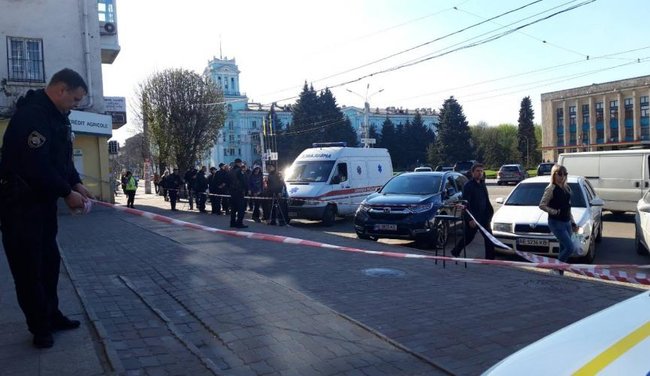 В центре Каменского подстрелили местного активиста Найду 02