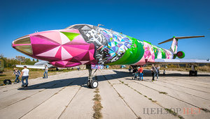 Air festival in Kyiv: From hang gliders to AN-178. PHOTOS