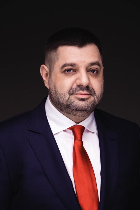 Бороться с коррупцией всегда легче, когда в кармане уже деньги есть, - нардеп от БПП Грановский 01