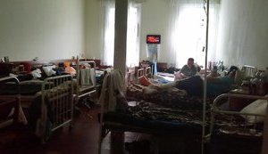 "Если Путин придет, то нам точно ничего не будет…", - раненые о политиках, детских рисунках и лечении