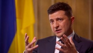 "Мінський процес" стосовно Донбасу потрібно зробити "трішечки гнучкішим", - Зеленський