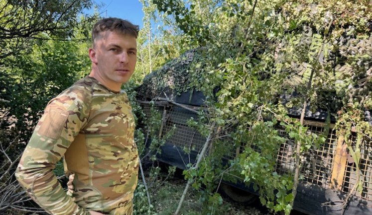 "Ми російською ж технікою по ворогу і працюємо", - Володимир Луцик командує єдиною танковою ротою, яка складається лише з трофейної техніки
