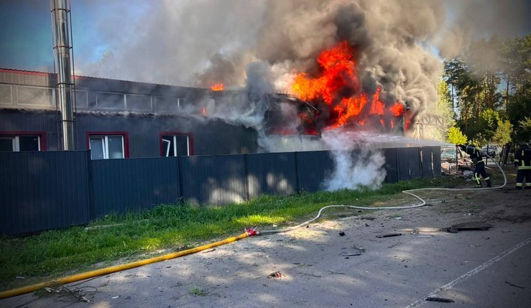 Russia launched massive attack on Sumy, Kharkiv and Chernihiv regions: three dead, dozens injured, and businesses and homes damaged. PHOTOS