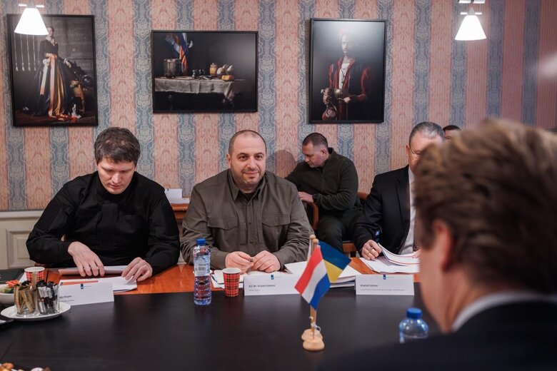 Umierov meets with Dutch Defense Minister Brekelmans in The Hague
