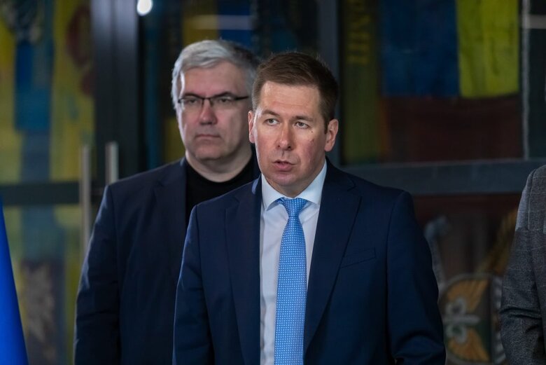 адвокат Новіков
