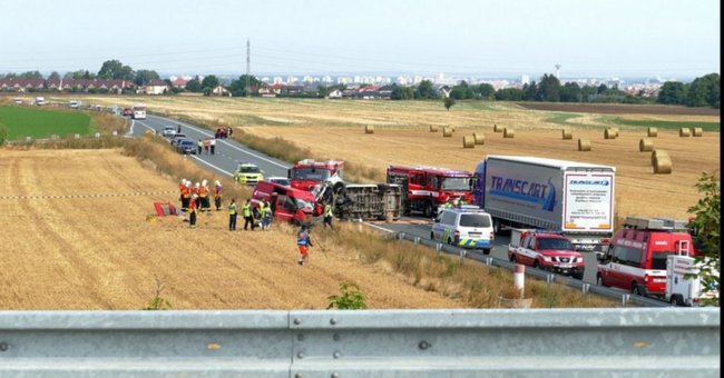 У ДТП у Чехії загинули двоє громадян України 01