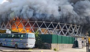 Атака БпЛА на Київ: горить модерністський ринок-шайба біля вокзалу