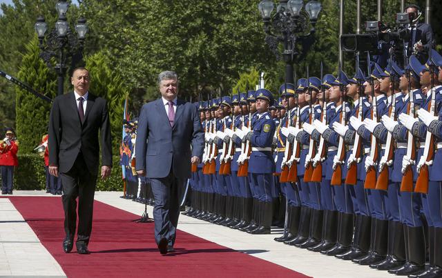 порошенко алиев