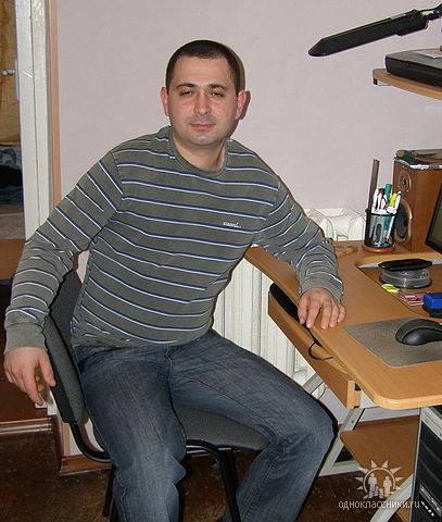 Мемориальные доски погибшим украинским воинам Игорю Шавриеву и Артему Джубатканову открыты в Николаеве 01 Мемориальные доски погибшим украинским воинам Игорю Шавриеву и Артему Джубатканову открыты в Николаеве 01